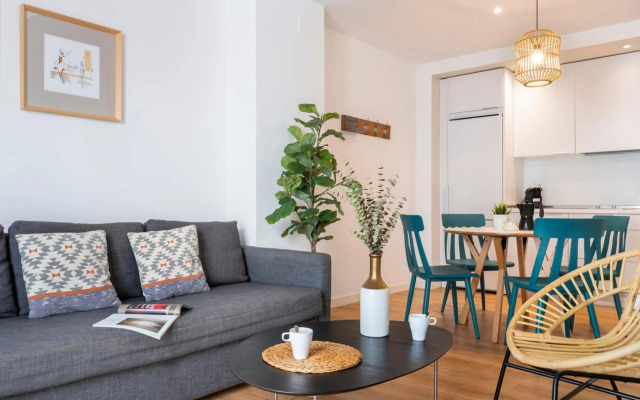 Lola 14 Suite Apartment