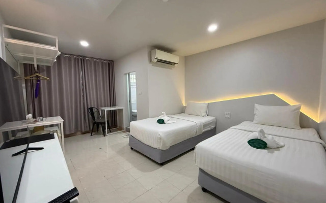 The Patra Hotel - Rama 9