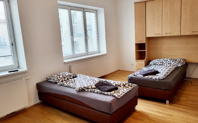 Real Living Apartments Vienna - Floridsdorfer