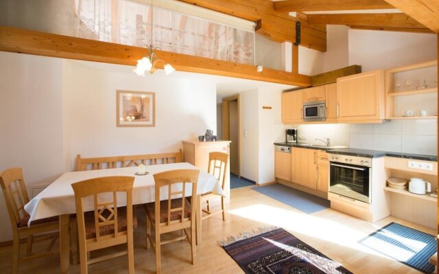 Apartmenthaus Brixen & Haus Central