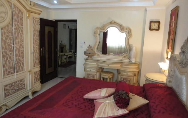 Urban Rose Hotel and Apartment