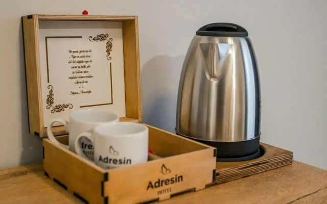 Adresin Hotel