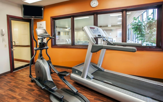 Comfort Suites Fairview Heights - St. Louis