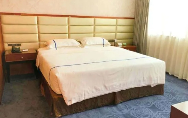 Haohan Hotel – Guest Rooms – Qiannan