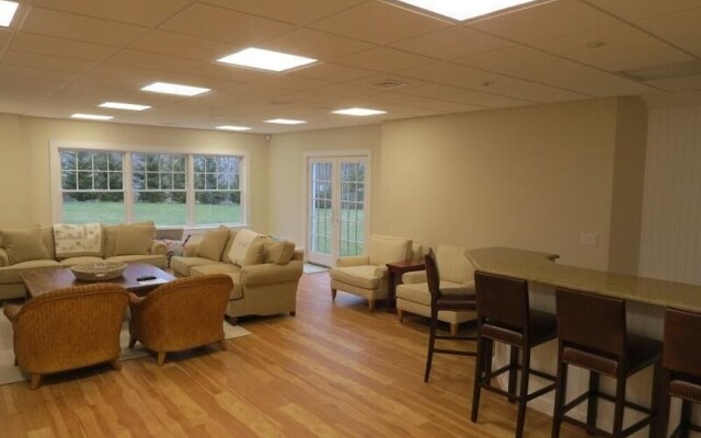 65 Moonpenny Lane - Eight Bedroom House