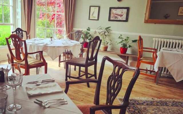 Farthings Hotel and Restaurant