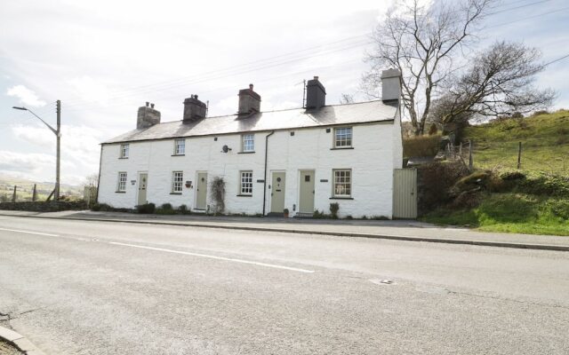 Tan y Rhos Cottage