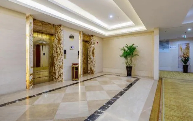 Aoti Hotel