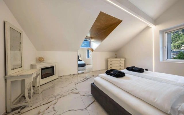 App 9 Palazzo Cavour