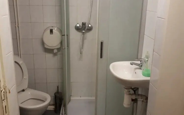 Tatari Hostel