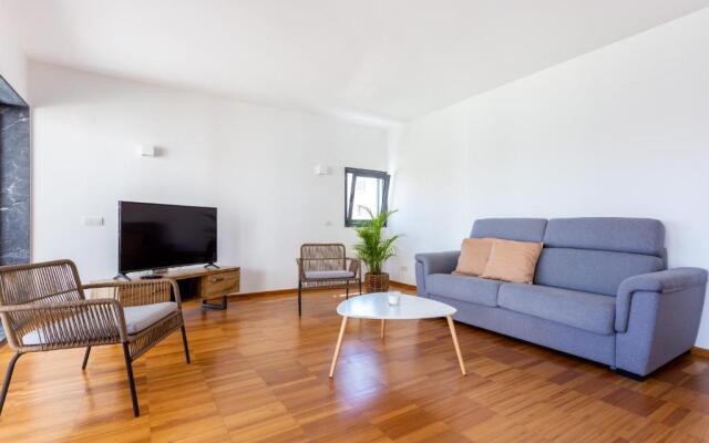 Fábrica Lagos - Meia Praia Flat T2