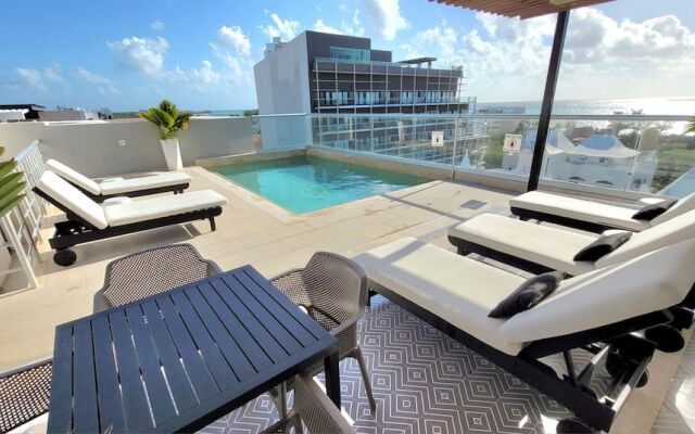 MOB 205 by Riviera Rentals