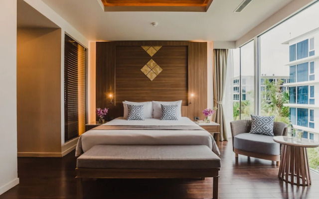 Splash Beach Villa Resort