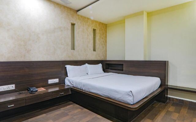 Fabhotel Silver Grand By Shelter