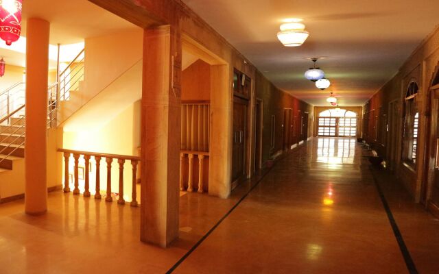 Hotel Golden Haveli