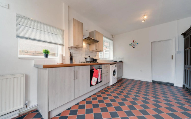 Ahenfie Plaza By Jesouth