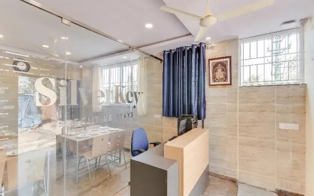 Silverkey Executive Stays 23042 Global Village Tec