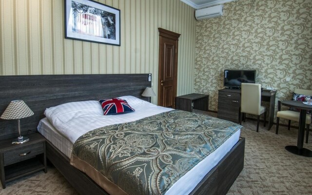 Seven Inn Boutique Hotel