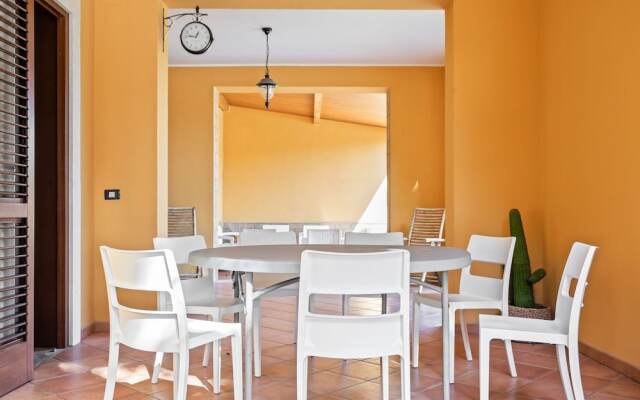 Peaceful Holiday Home in Punta Milocca With Private Pool