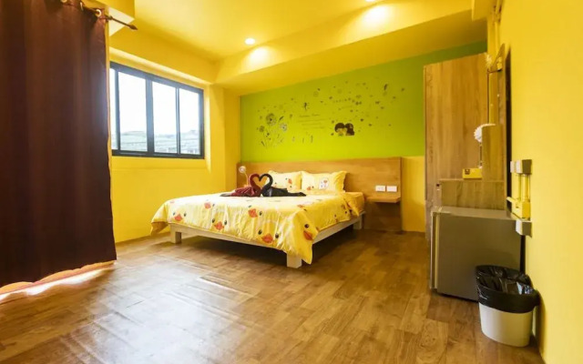 Firefly Phuket Hotel