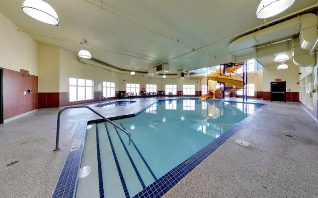 Holiday Inn Express Edmonton-International Airport
