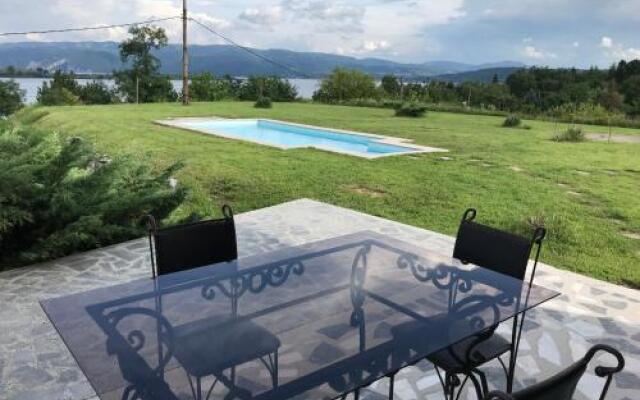Pool View Villa