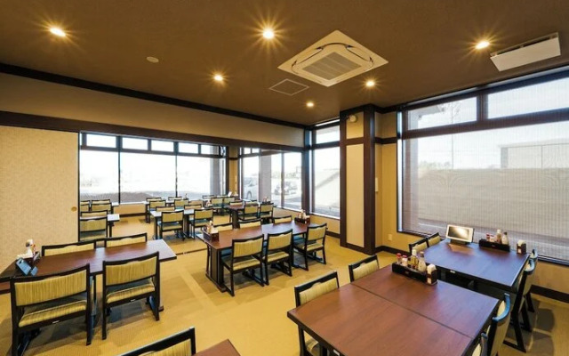 Super 8-Airport Downtown