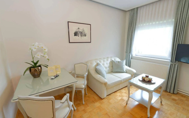 Aparthotel Vila Minka