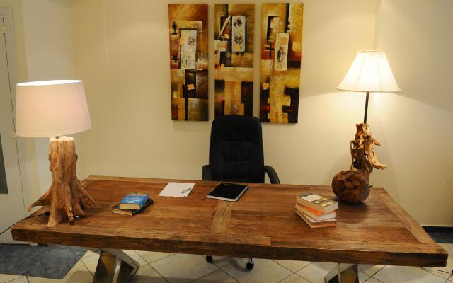Ithea suites hotel