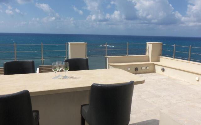 Beach Villa Pantheon