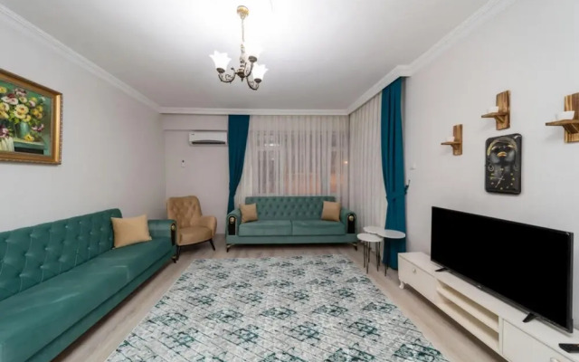 Pleasant Flat With Balcony in Kaleici