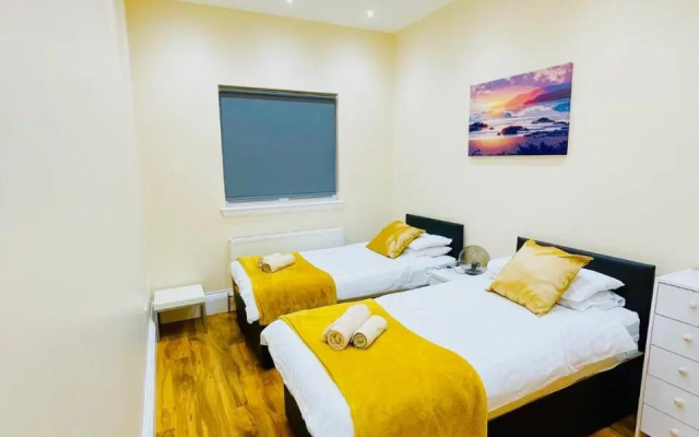 New 3-Bedroom Apartment Close to City Centre