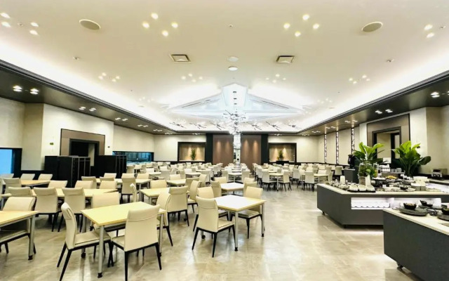 Hotel Cosmo Square International Exchange Center