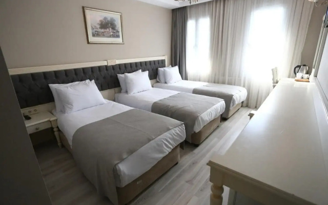 Albatros Premier Hotel 