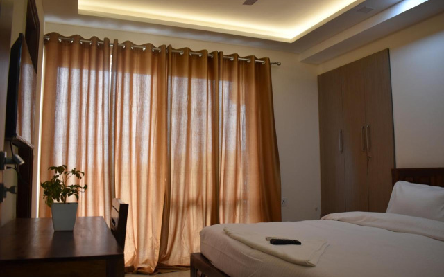 Lime Tree Hotel Golf Course Extension Road