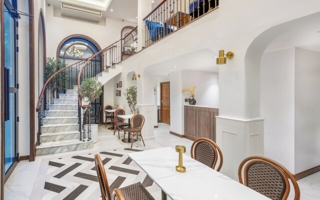 Cherie Bangkok Boutique Hotel