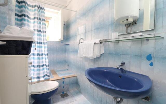 Apartments Nina Beach