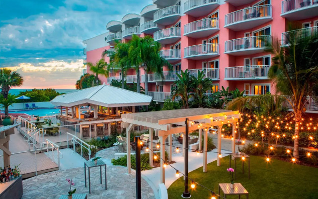 Beach House Suites by the Don CeSar