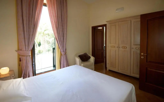Divina House B&B