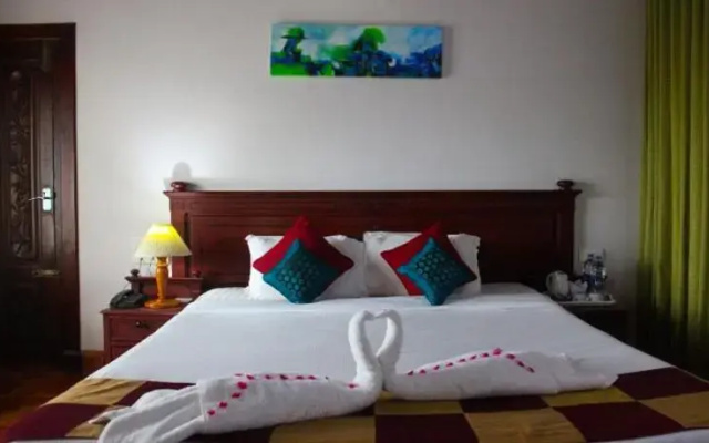 Kalathil Lake Resort