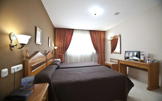Hotel NS Albolut