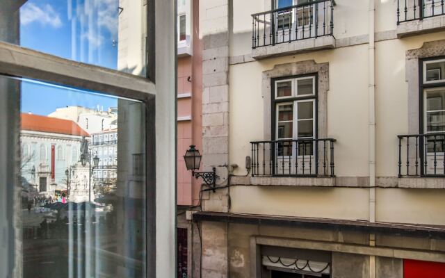 Chiado Balcony Apartment