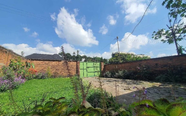 Mountain Scene BnB