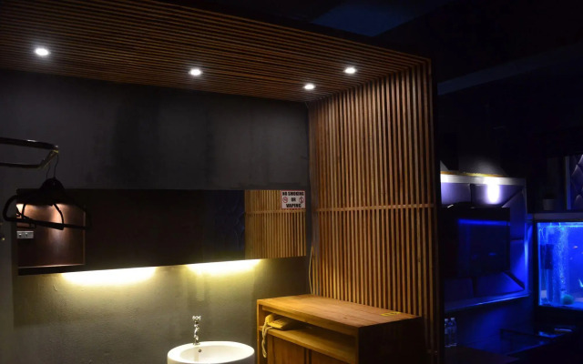 Bunker Hotel & Restaurant