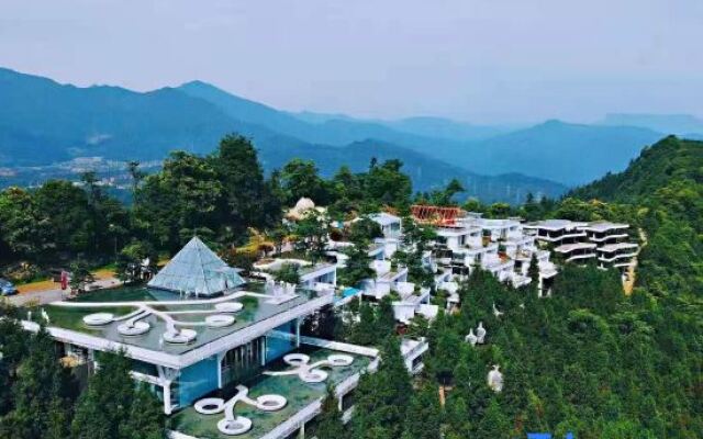 Yunfuli Cliff Hotel, Qili Pingye Luxury Hotel