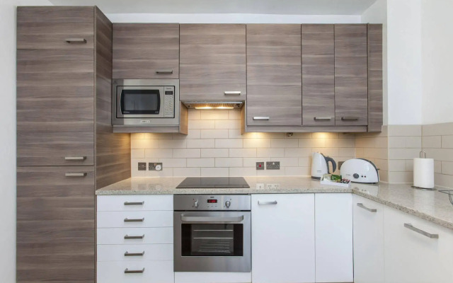 Club Living - Liverpool Street Apartments