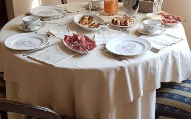 Villa Liberty il Lauro Bed and Breakfast