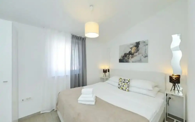 Apartment on Ugljan Island by Sandy Beach