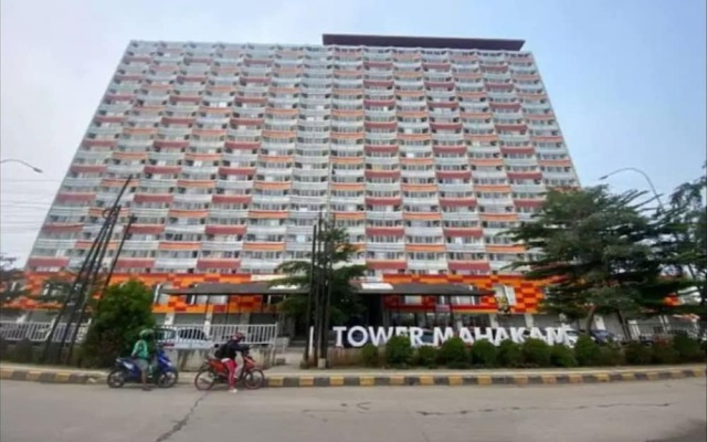 OYO 93906 Kingdom Property