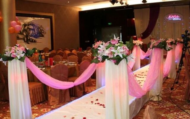 Yunsong Garden Hotel